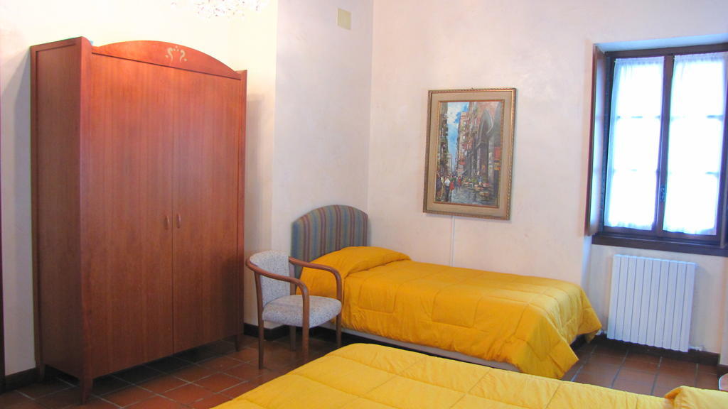 Agriturismo Cassinazza Orsenigo Bagian luar foto